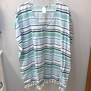 Kona Sol Cover Up Size XL Excellent Condition!